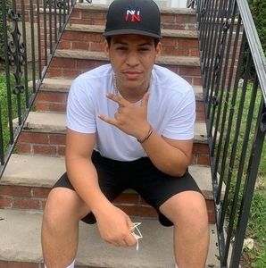 Meet your Posher, Ezequiel